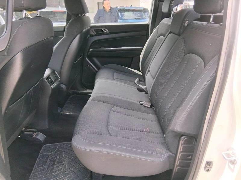 SsangYong GRAND MUSSO 2.2 GRAND LX TD DIESEL 2WD MT6 4P 2022 - Imagen 15 de 18