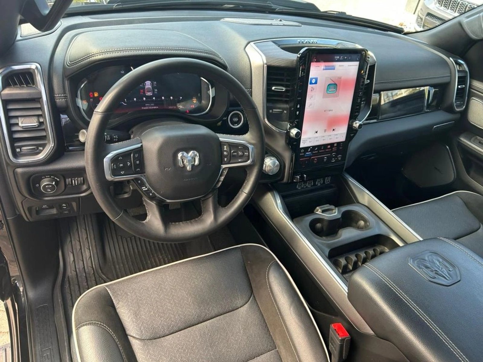 RAM 1500 2025 - Imagen 8 de 16