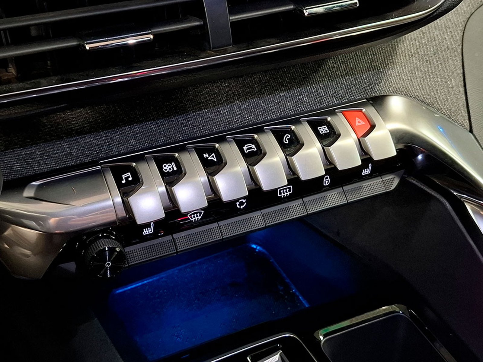 Peugeot 3008 1.6 LTS AT 2024 - Imagen 18 de 20