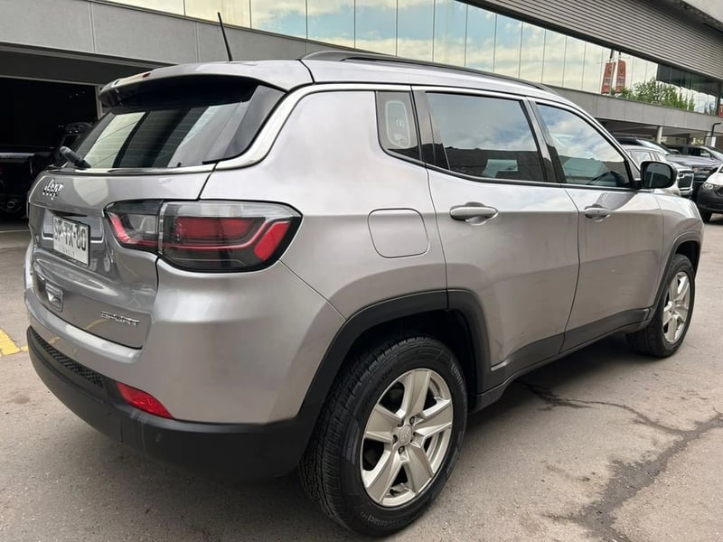 Jeep COMPASS 1.3 SPORT 4X2 AT 5P 2023 - Imagen 7 de 17