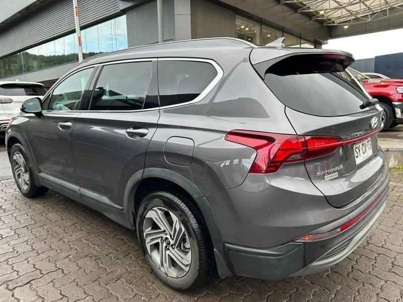 Hyundai SANTA FE 2.5 AT VALUE TM 2023 - Imagen 4 de 17