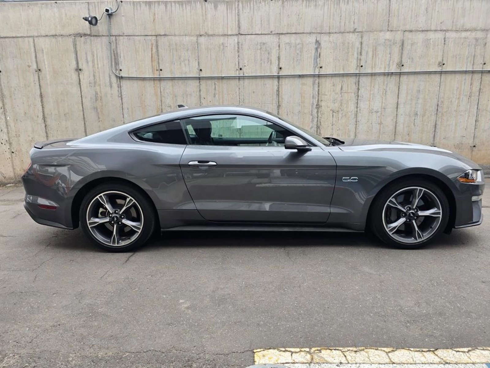 FORD MUSTANG 2023 - Imagen 7 de 16