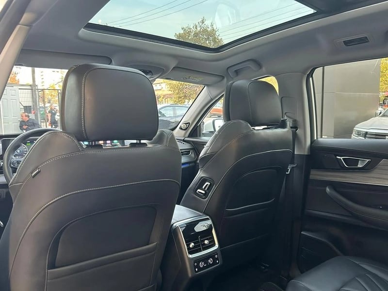 Chery TIGGO 8 PRO 1.5T PHEV HYBRID 4X2 AT 5P 2024 - Imagen 13 de 16