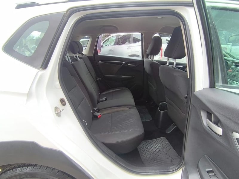 Honda WR-V WR V LX 1.5 2018 - Imagen 19 de 20