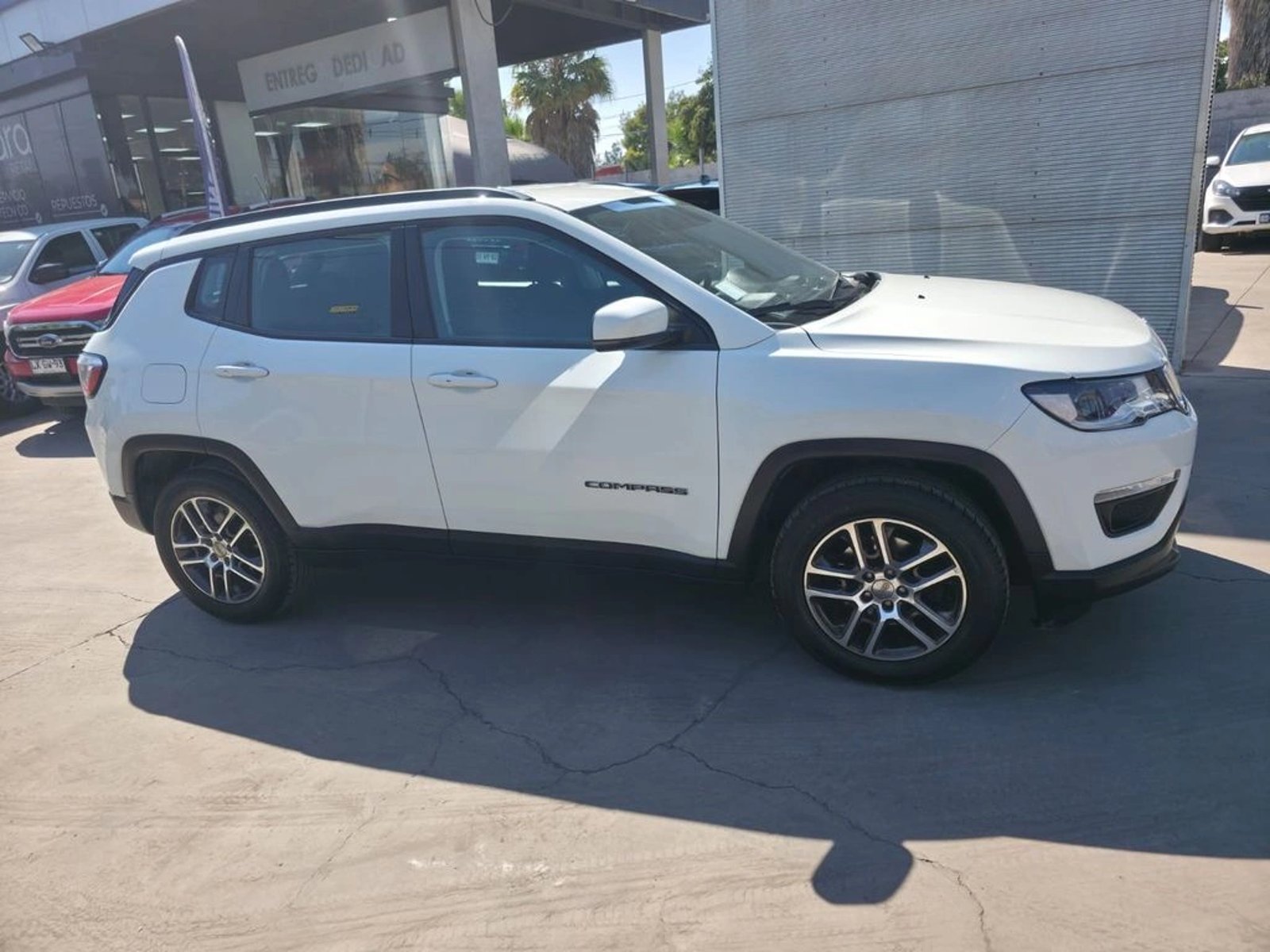 JEEP COMPASS 2020 - Imagen 5 de 20