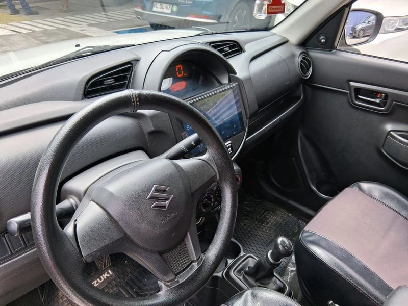 Suzuki S-PRESSO 1.0 GLX 4X2 MT 5P 2021 - Imagen 10 de 16