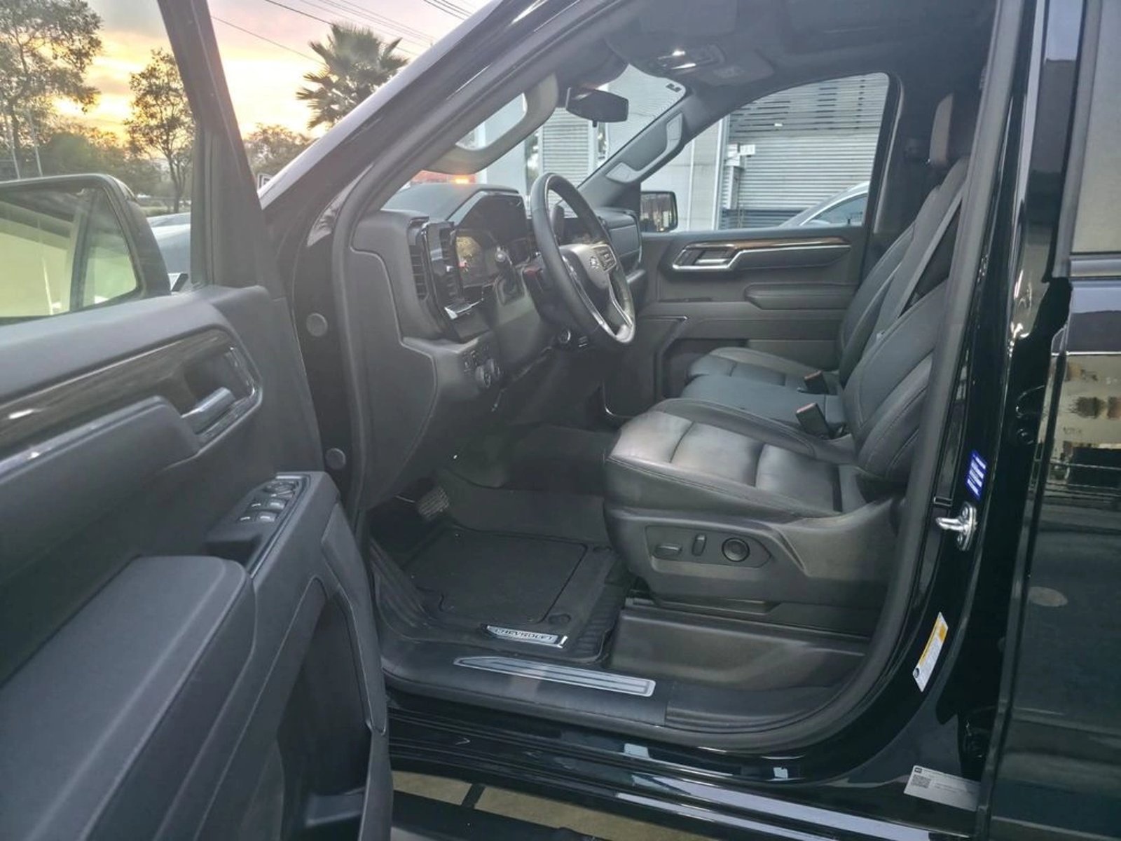 CHEVROLET SILVERADO SILVERADO LT AT10 4X4 5.3 AUT 2025 - Imagen 10 de 20