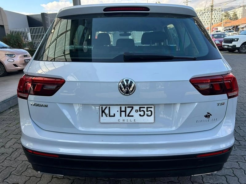 Volkswagen TIGUAN 1.4 TSI COMFORTLINE 150HP MT 2018 - Imagen 6 de 17