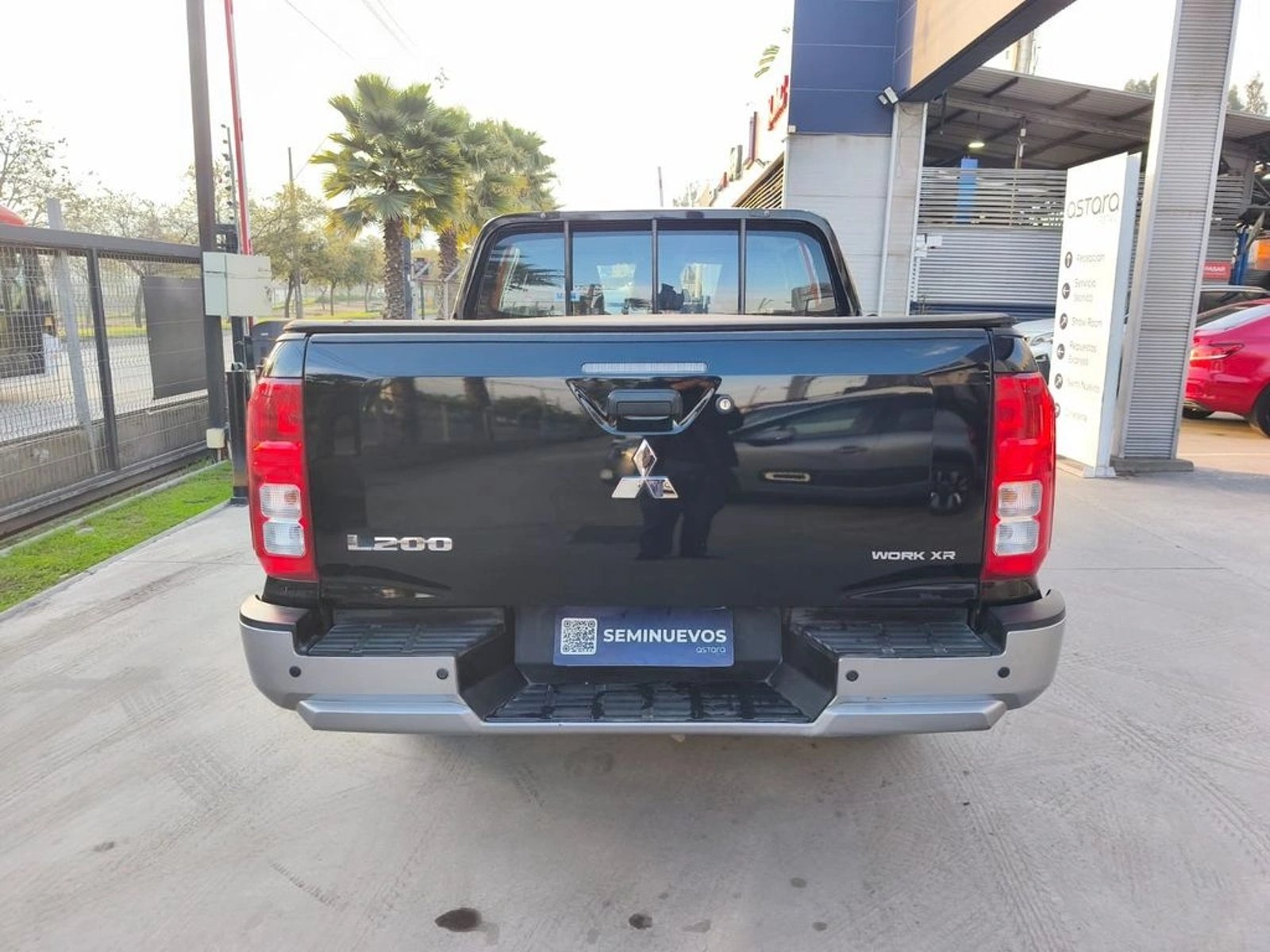 Mitsubishi L200 WORK XR 2.4 4X2 MT 2025 - Imagen 7 de 20