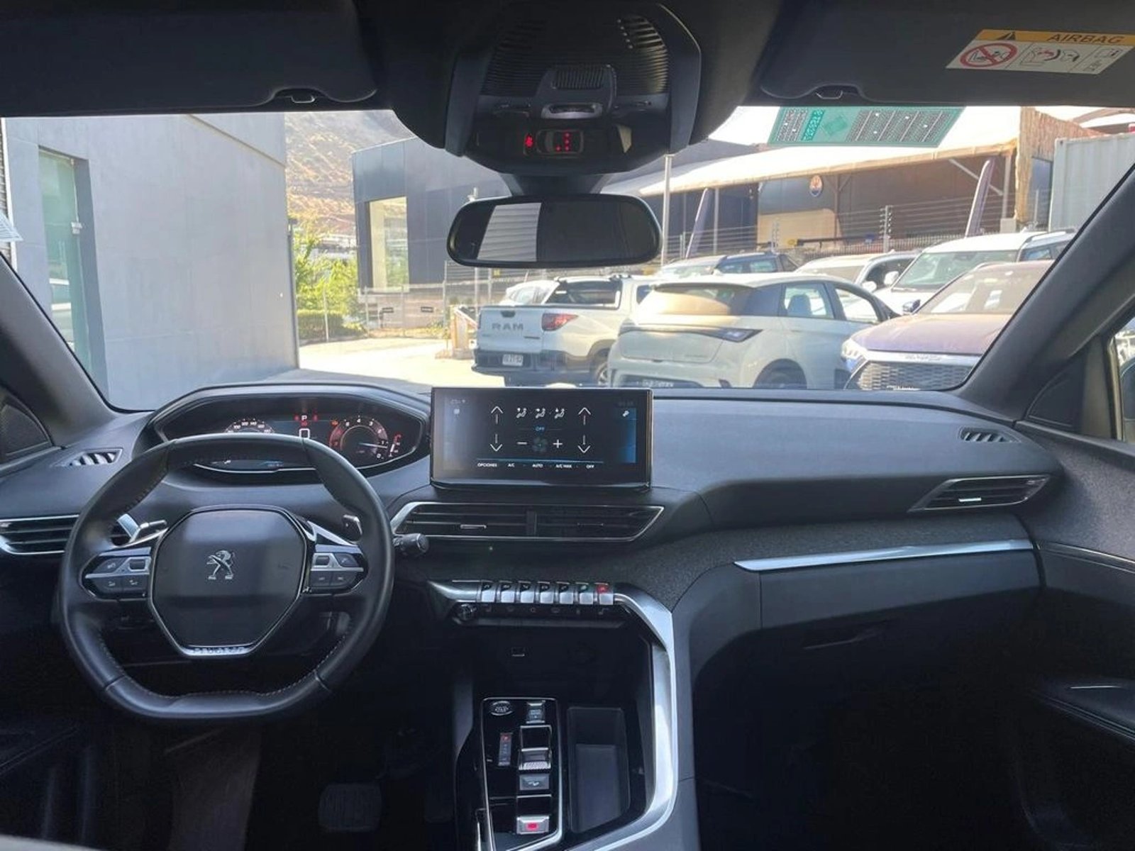 PEUGEOT 3008 2024 - Imagen 18 de 20
