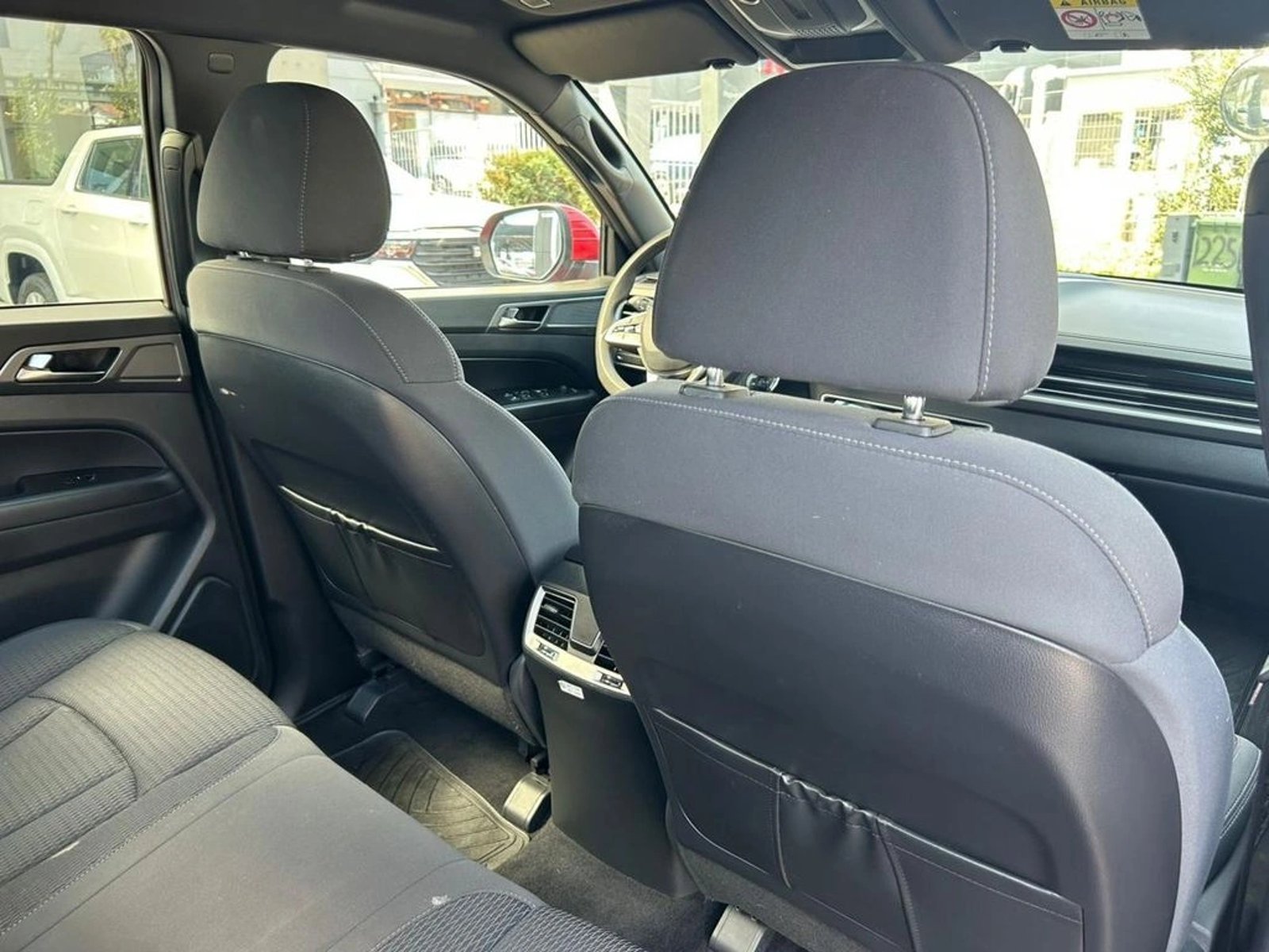 SSANGYONG MUSSO 2025 - Imagen 13 de 17