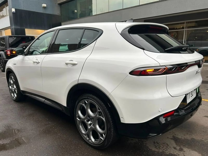 Alfa Romeo TONALE 1.5 VELOCE MHEV 4X2 AT 5P 2025 - Imagen 5 de 16