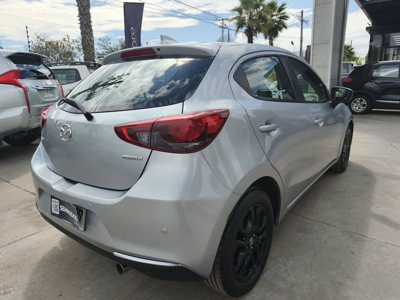 Mazda 2 2 SPORT GT HB 1.5 2021 - Imagen 6 de 20