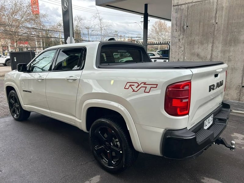 RAM RAMPAGE 2.0 RT 4X4 DOB. CAB. AT 4P 2025 - Imagen 5 de 16