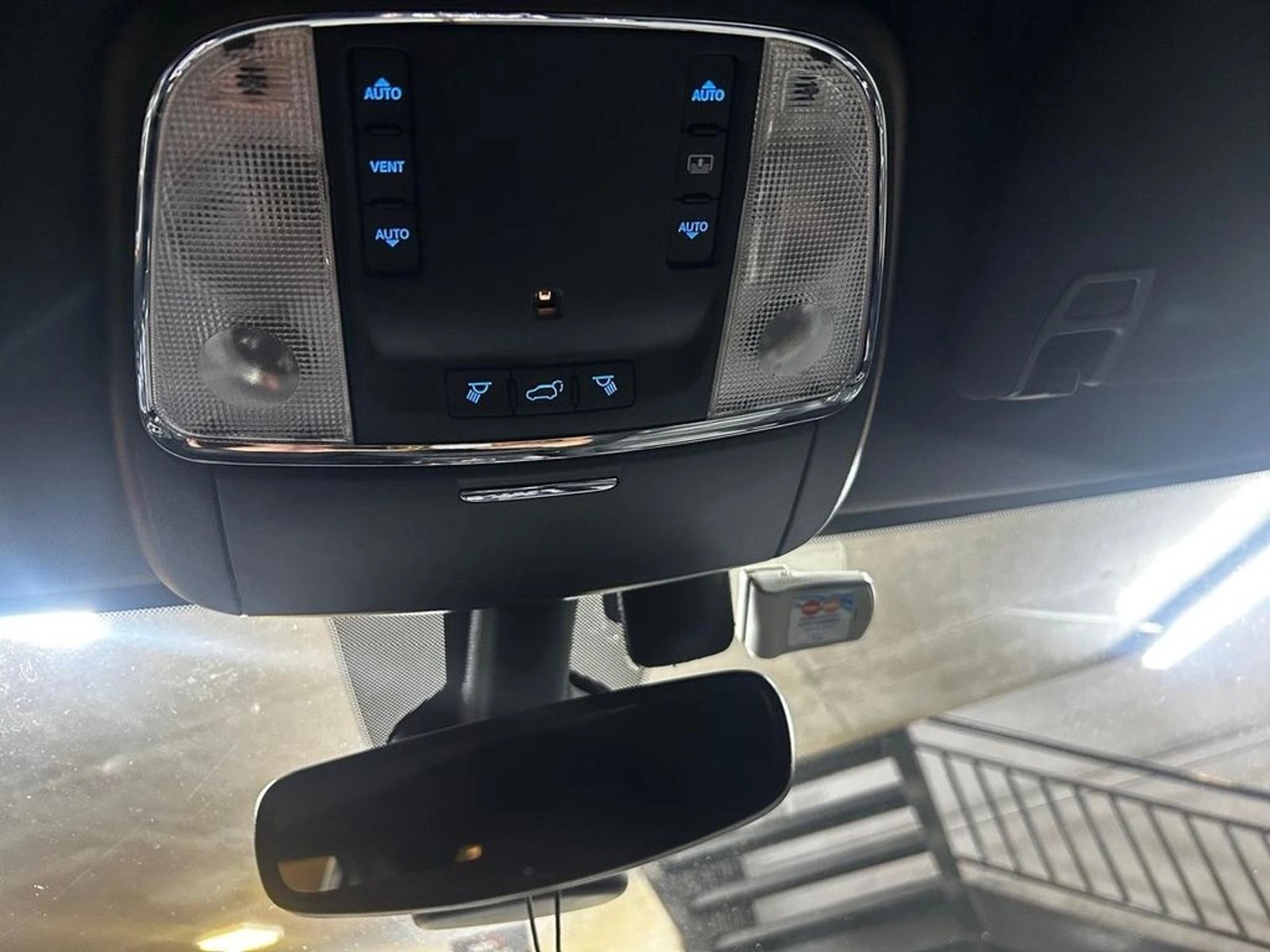 Jeep GRAND CHEROKEE 3.6 LIMITED 4X4 AT 5P 2022 - Imagen 18 de 20