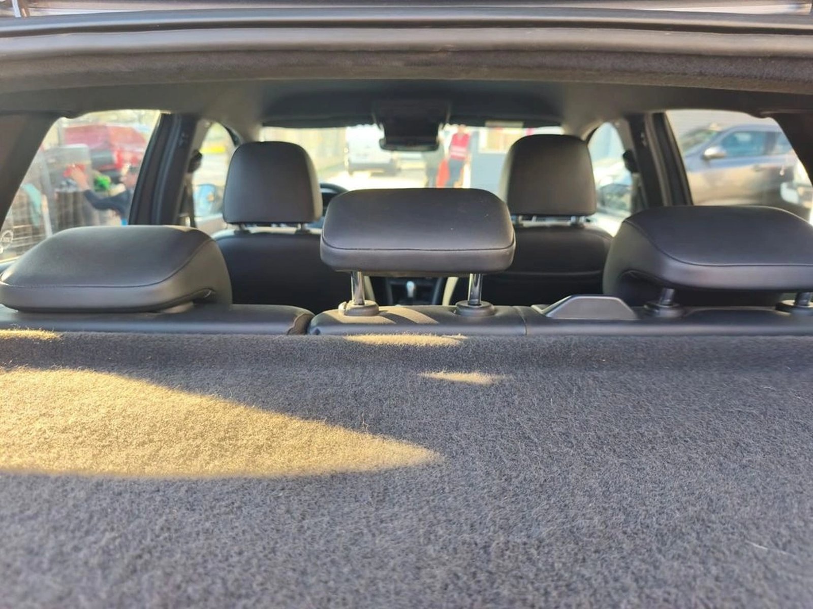 Volkswagen NIVUS 1.0T AT TSI HIGLINE 2022 - Imagen 15 de 17