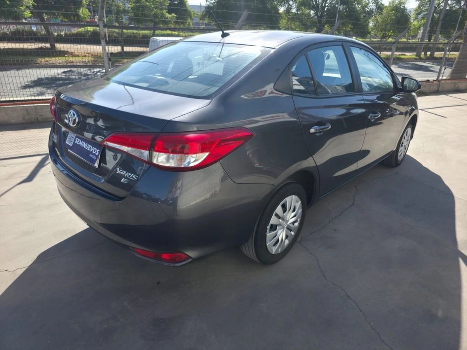 TOYOTA YARIS 2022 - Imagen 6 de 20