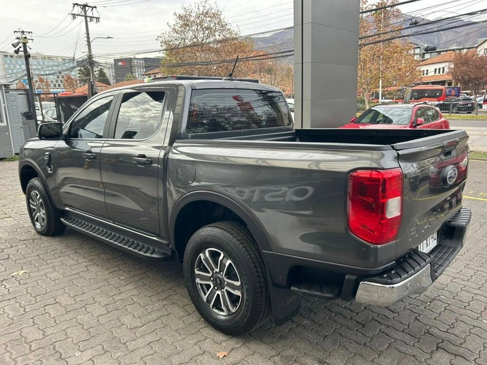 Ford RANGER 2.0 XLT AT 4X2 DIESEL 2025 - Imagen 5 de 16