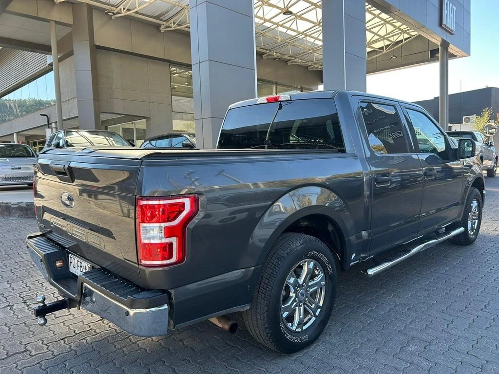 Ford F-150 3.3 CC XLT AT 2021 - Foto 5 de 16