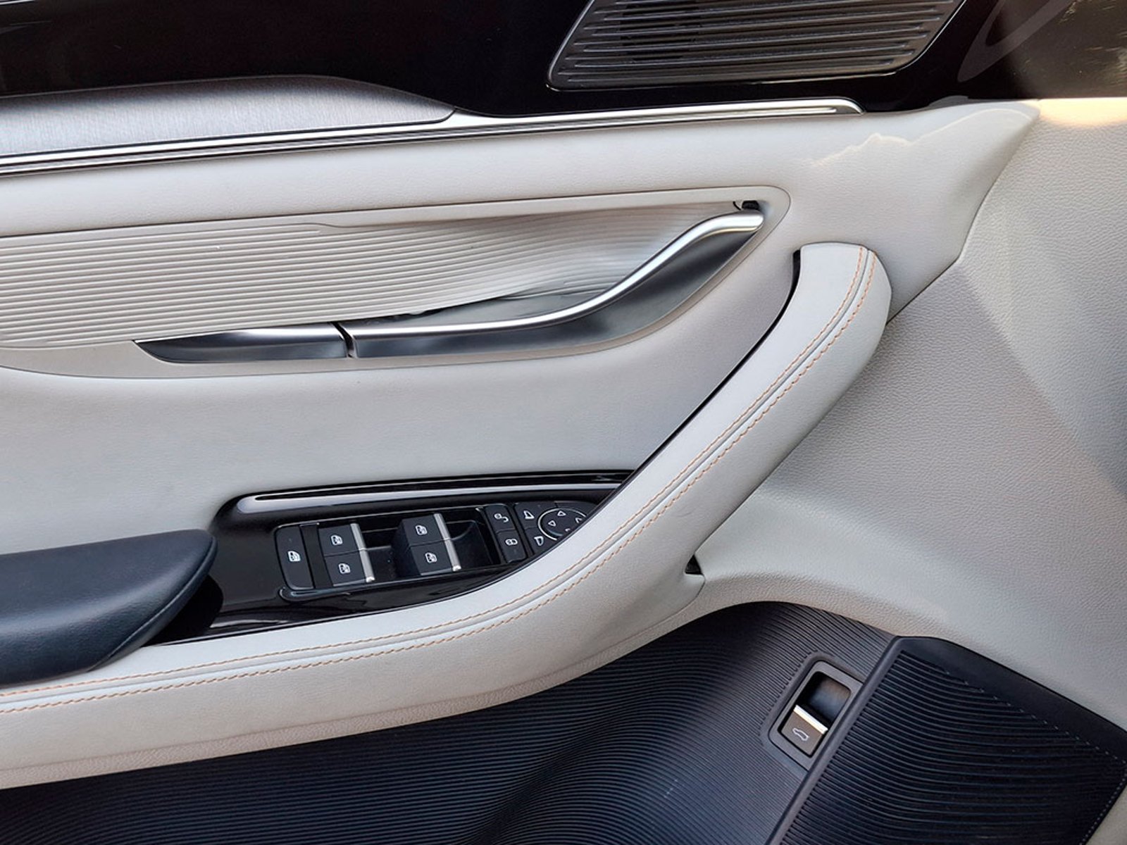 BYD SONG PLUS 0.0 GL AT 4X2 HIBRIDO 2024 - Imagen 20 de 20
