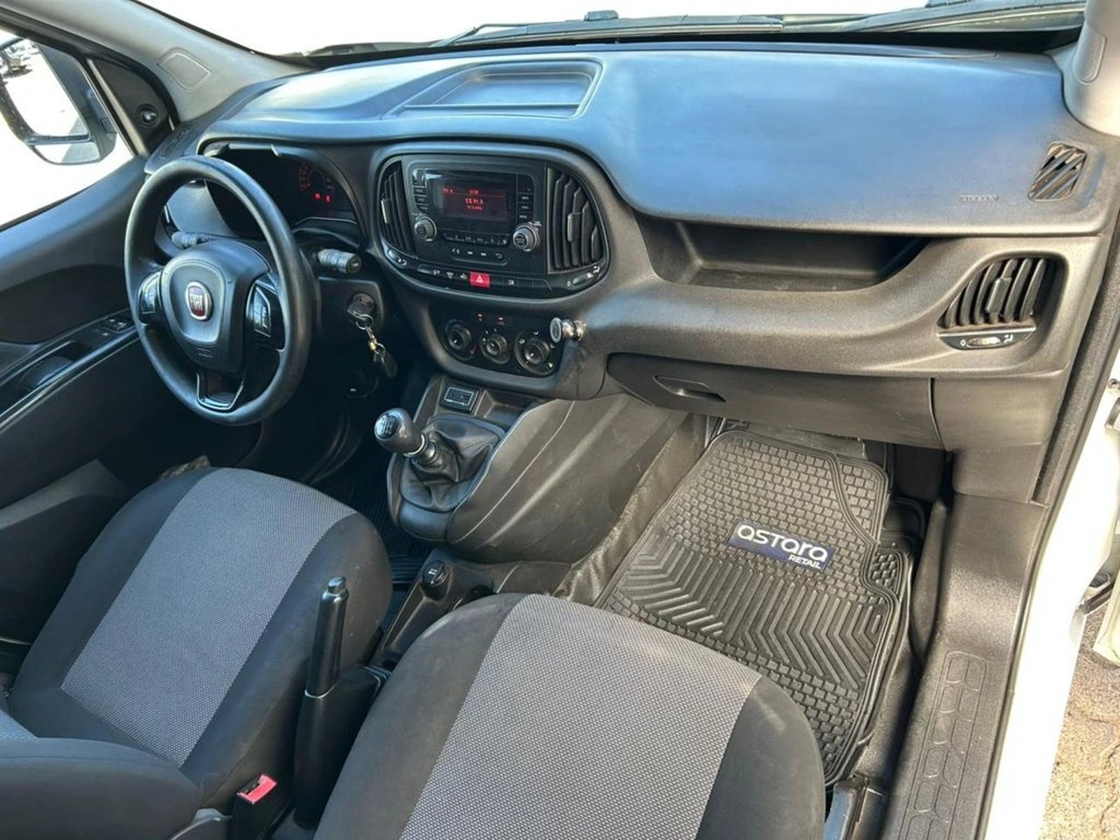 FIAT DOBLO 2018 - Imagen 9 de 17