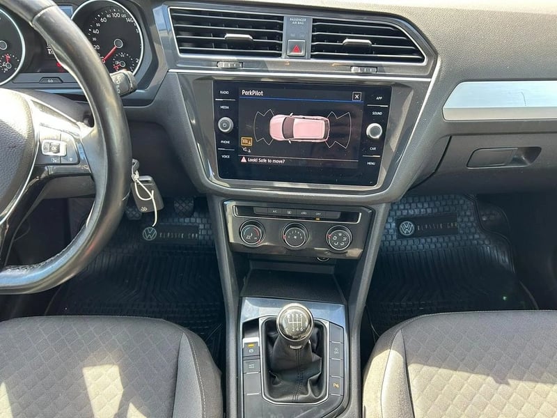 Volkswagen TIGUAN 1.4 TSI COMFORTLINE 150HP MT 2018 - Imagen 9 de 17
