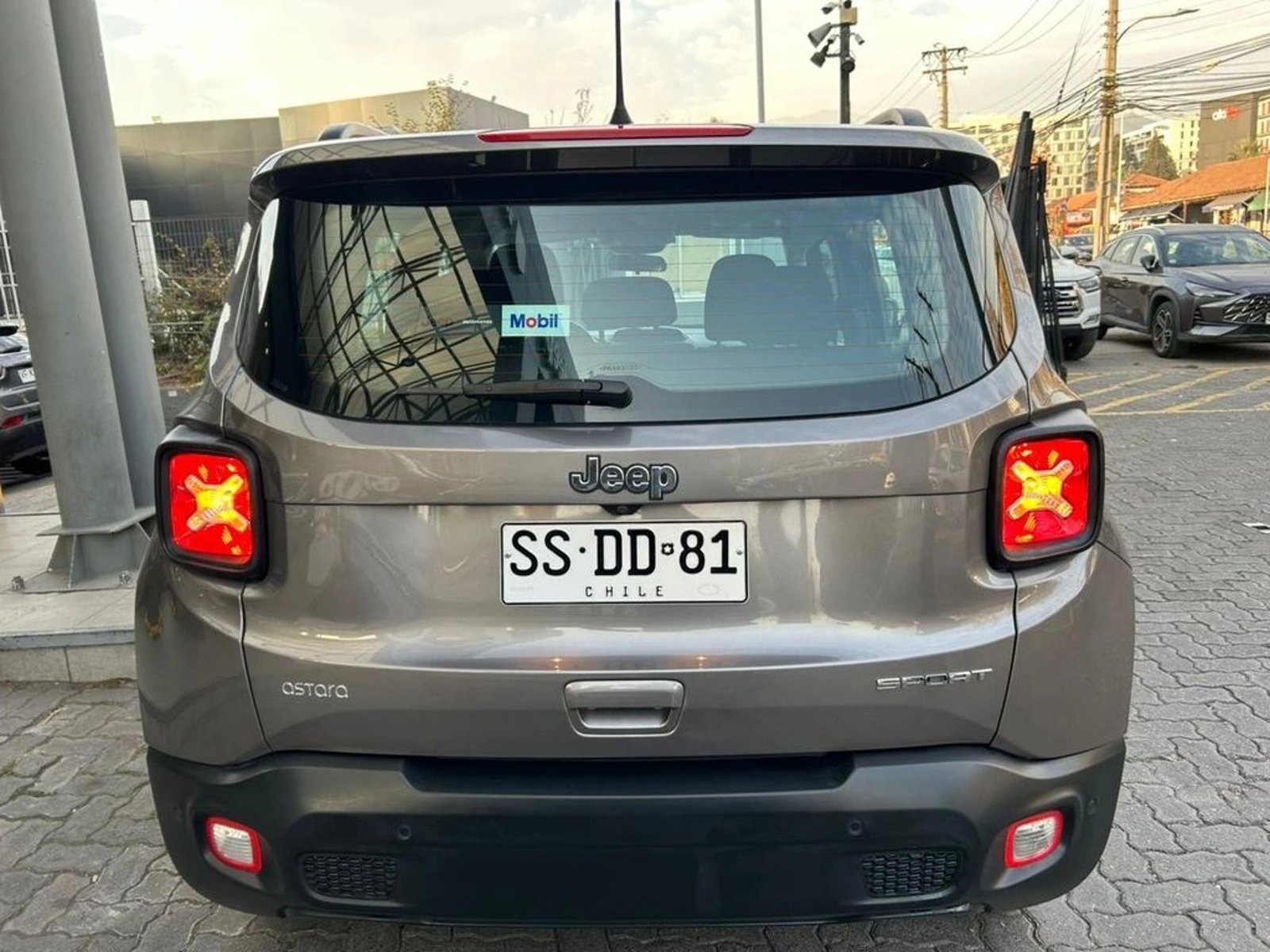 JEEP RENEGADE 1.8 SPORT LX 4X2 AT 5P 2023 - Imagen 6 de 12