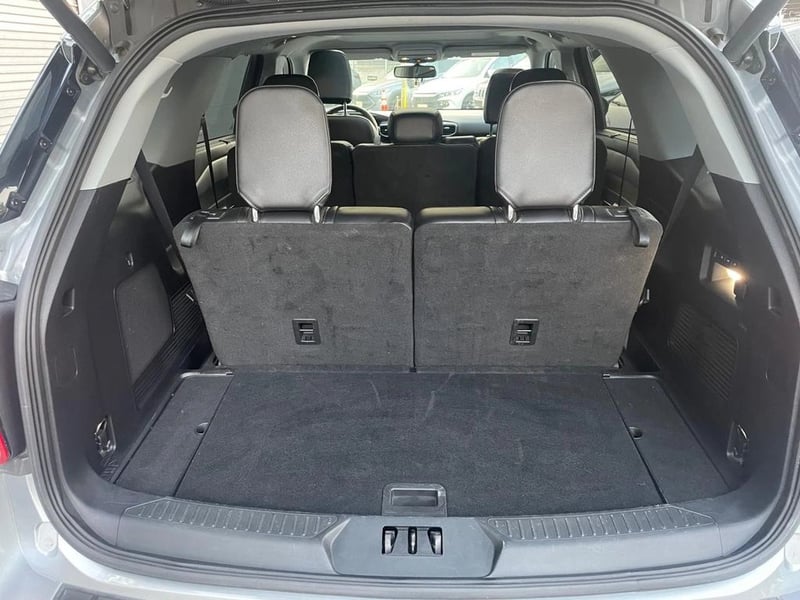 Ford EXPLORER 2.3 LIMITED 2023 - Imagen 19 de 20