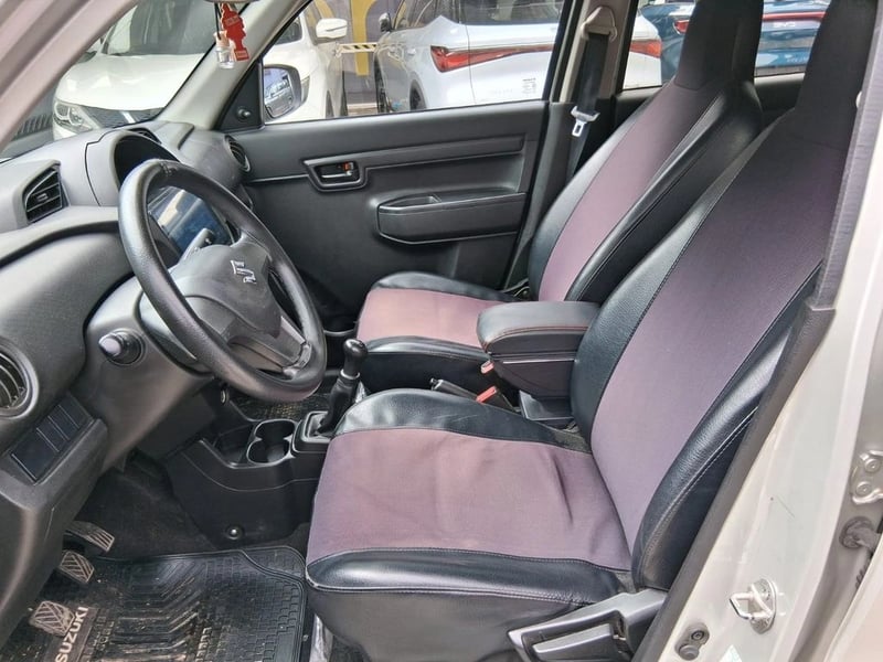 Suzuki S-PRESSO 1.0 GLX 4X2 MT 5P 2021 - Imagen 9 de 16