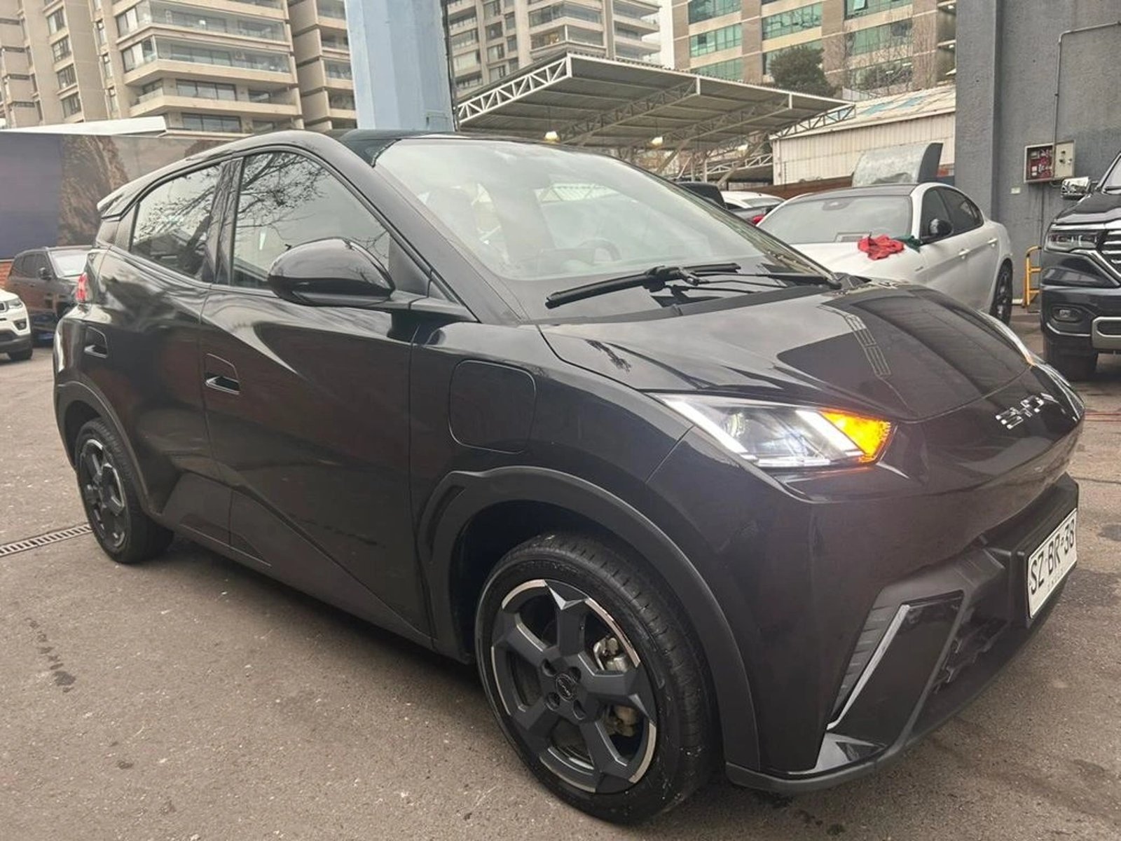 BYD DOLPHIN MINI 0.0 AT 4X4 ELECTRICO 2024 - Imagen 3 de 15