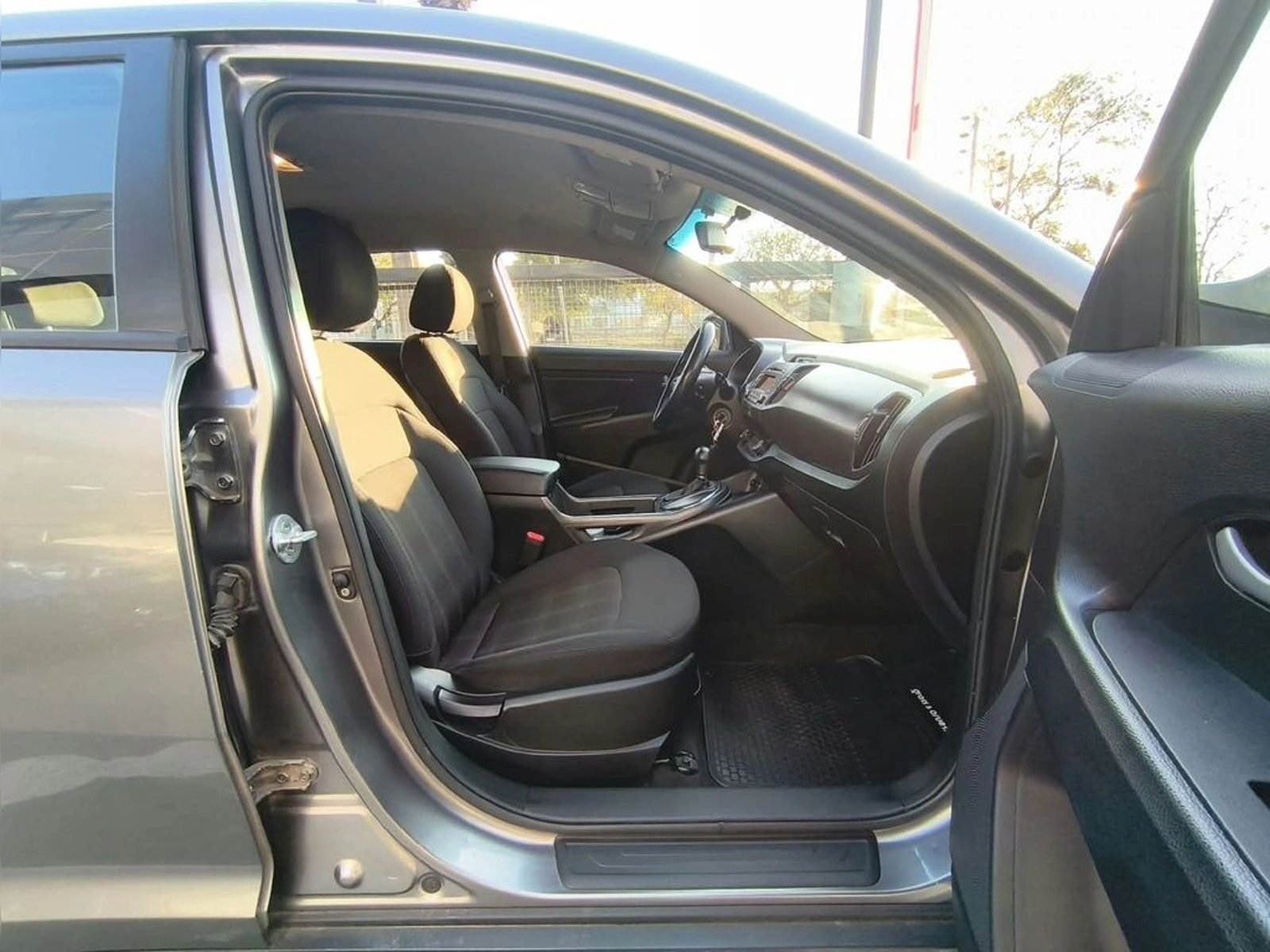 Kia SPORTAGE LX 2.0 AUT 2013 - Imagen 19 de 20