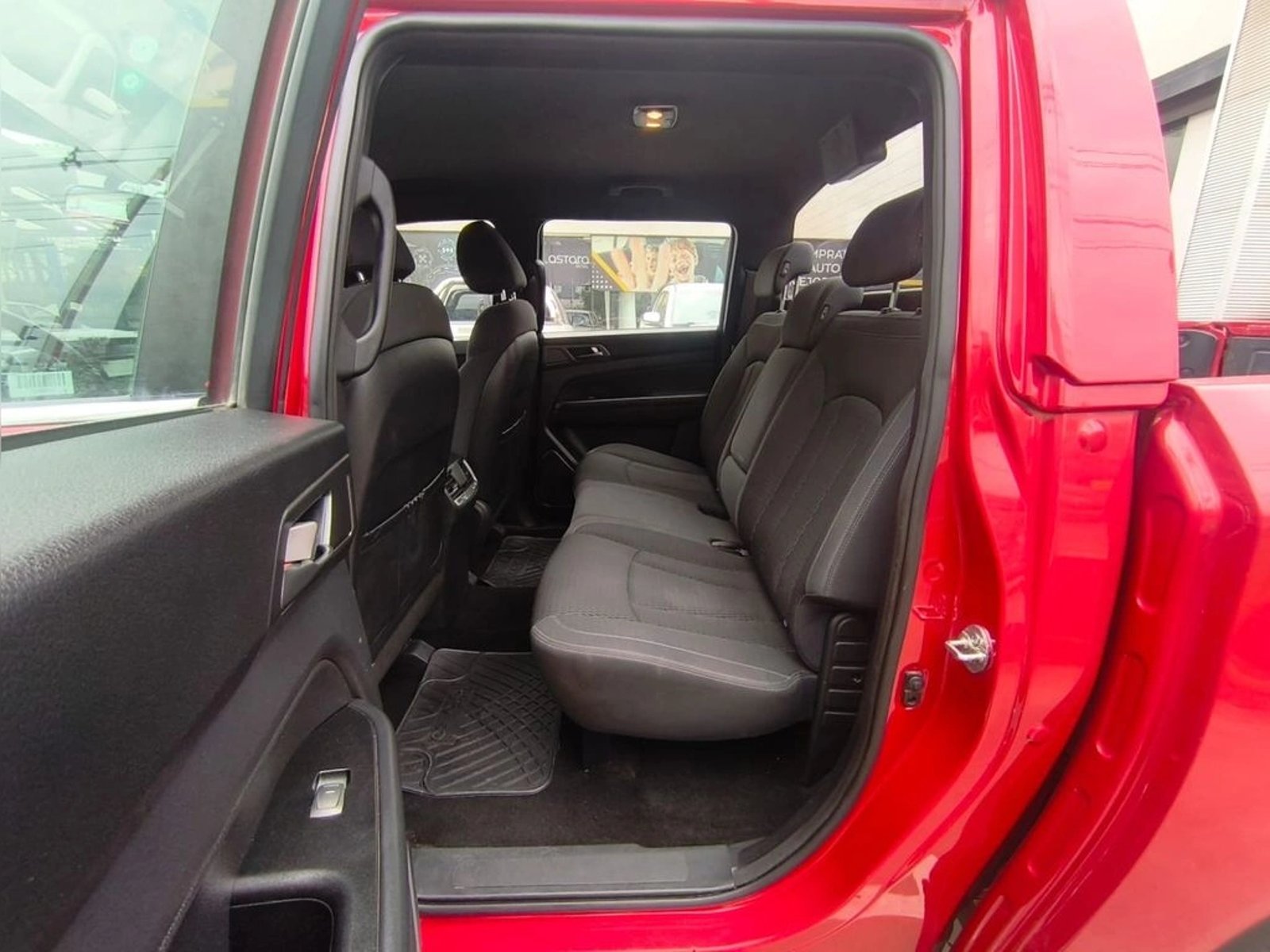 SsangYong GRAND MUSSO MUSSO GRAND 2.2 MT 4X4 2024 - Imagen 12 de 20
