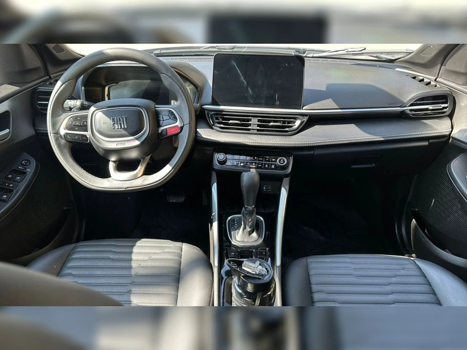 FIAT FASTBACK 2025 - Imagen 15 de 18