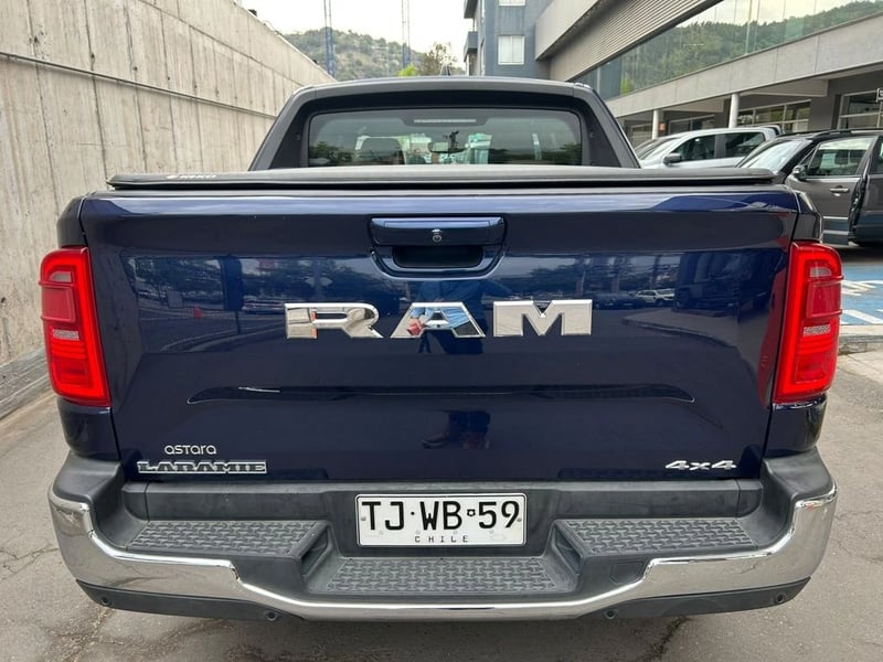 RAM RAMPAGE 2.0 LARAMIE DIESEL 4X4 DOB. CAB. AT 4P 2024 - Imagen 5 de 16