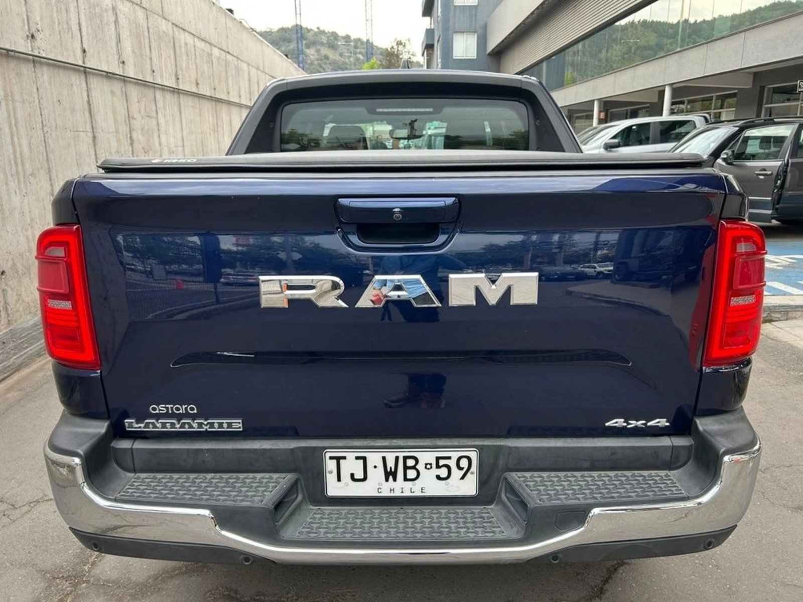 RAM RAMPAGE 2.0 LARAMIE DIESEL 4X4 DOB. CAB. AT 4P 2024 - Foto 5 de 16