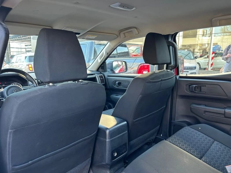 Mitsubishi L200 KATANA XRT 4X4 2.4 2024 - Imagen 7 de 16