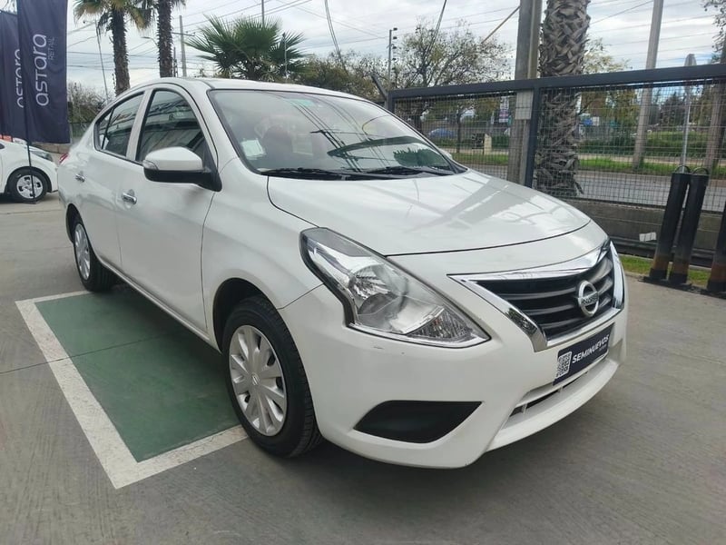 Nissan VERSA SENSE 1.6 AT 2021 - Imagen 3 de 20