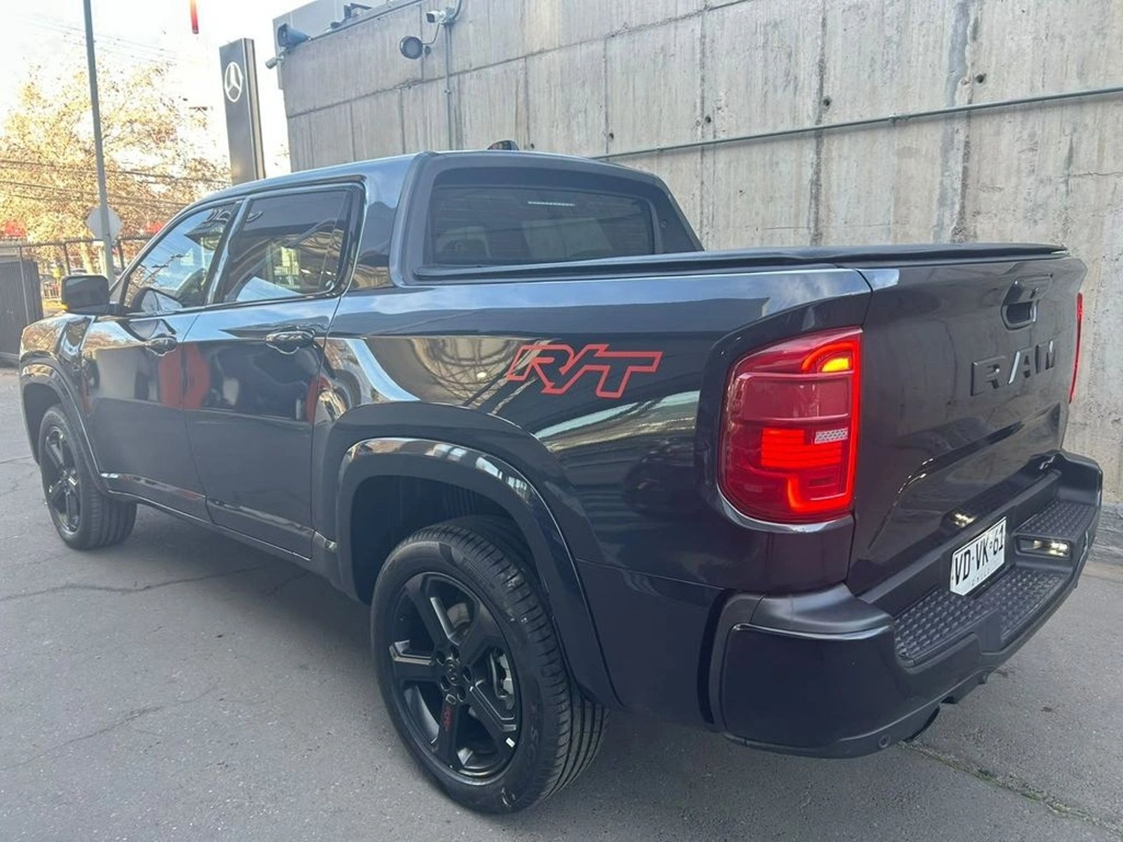 RAM RAMPAGE 2.0 R/T AT 4X4 2025 - Foto 4 de 16