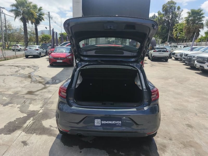 Renault CLIO IV INTENS 1.0T MT 2023 - Imagen 7 de 20