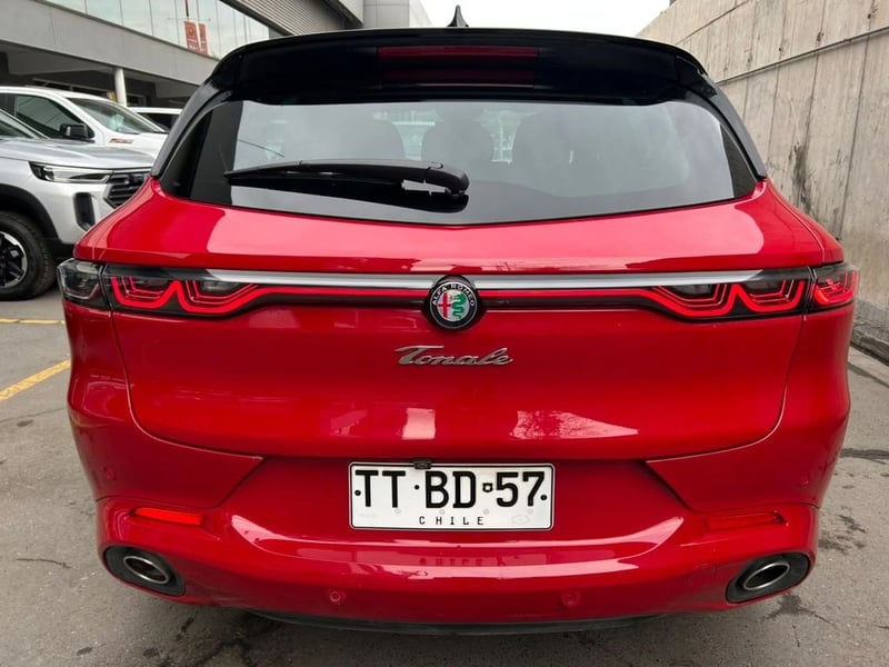 Alfa Romeo TONALE 1.3 TRIBUTO PHEV HYBRID 4X4 AT 5P 2025 - Imagen 5 de 15