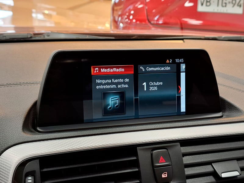 BMW 120 2.0T AT 3P M SPORT 2019 - Imagen 13 de 20