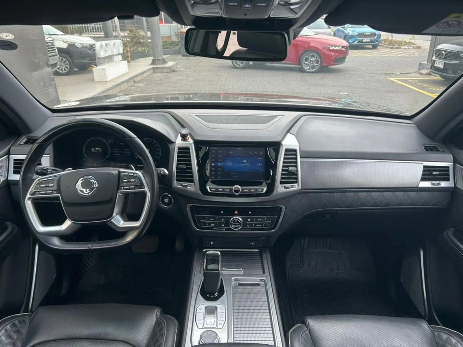 SSANGYONG REXTON 2.2T BLACK EDITION DIESEL 4X4 8AT 5P 2023 - Imagen 13 de 17
