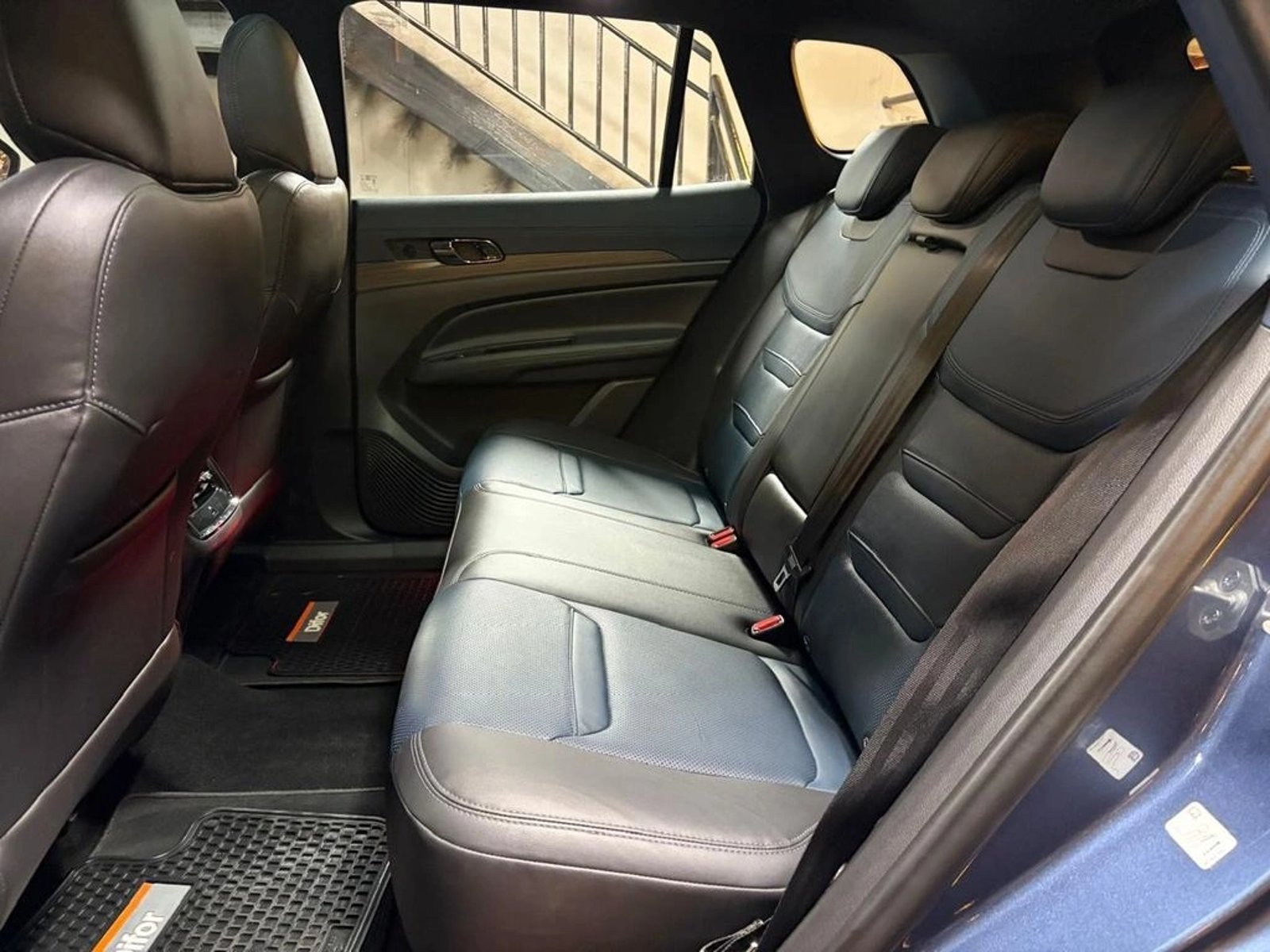 Ford TERRITORY TITANIUM 4X2 1.5 AUT 2024 - Imagen 9 de 19