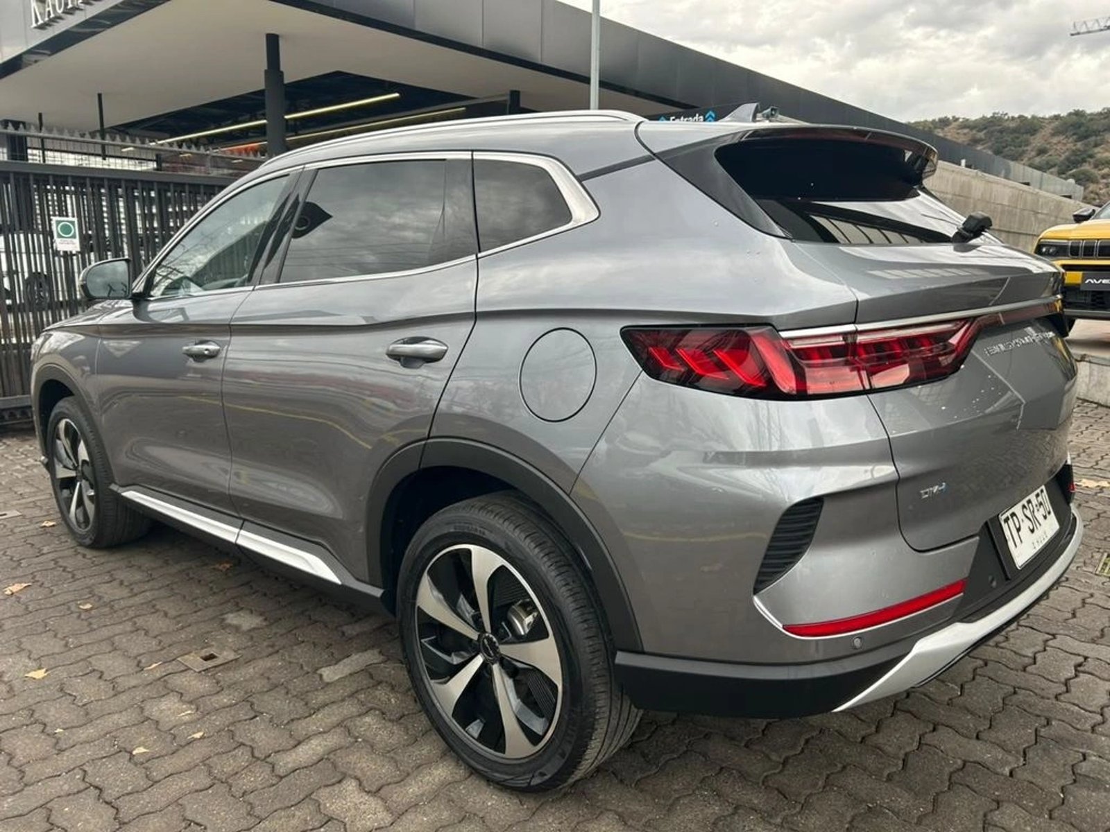 BYD SONG PLUS 1.5 GS AT 4X2 HIBRIDO 2024 - Foto 5 de 16
