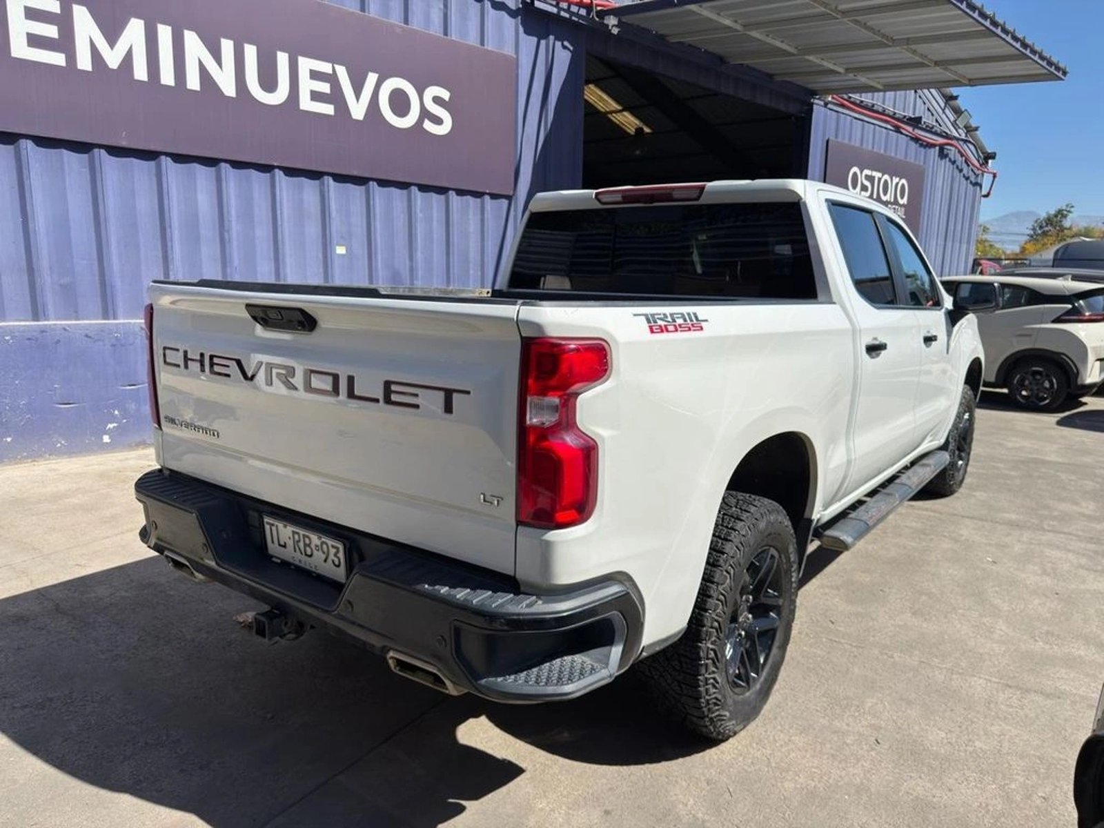 CHEVROLET SILVERADO 2024 - Imagen 6 de 16