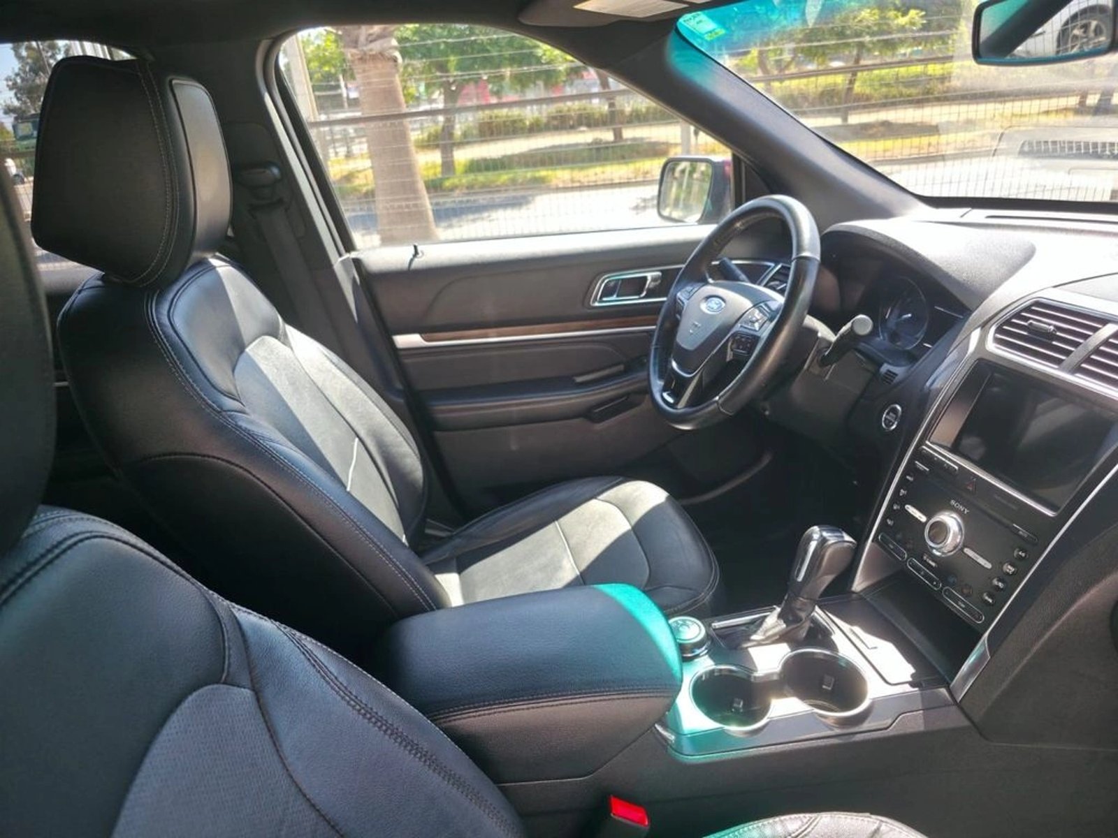 FORD EXPLORER 2020 - Imagen 9 de 20