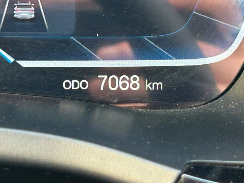 BYD SONG PLUS GX DMI 4X2 1.5 AUT 2026 - Imagen 13 de 15