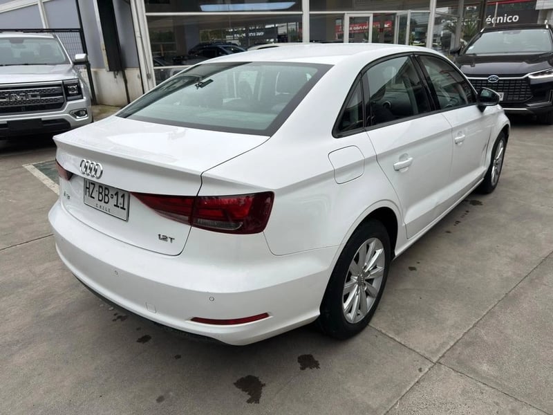 Audi A3 1.2 TFSI SEDAN MT 2016 - Imagen 6 de 20