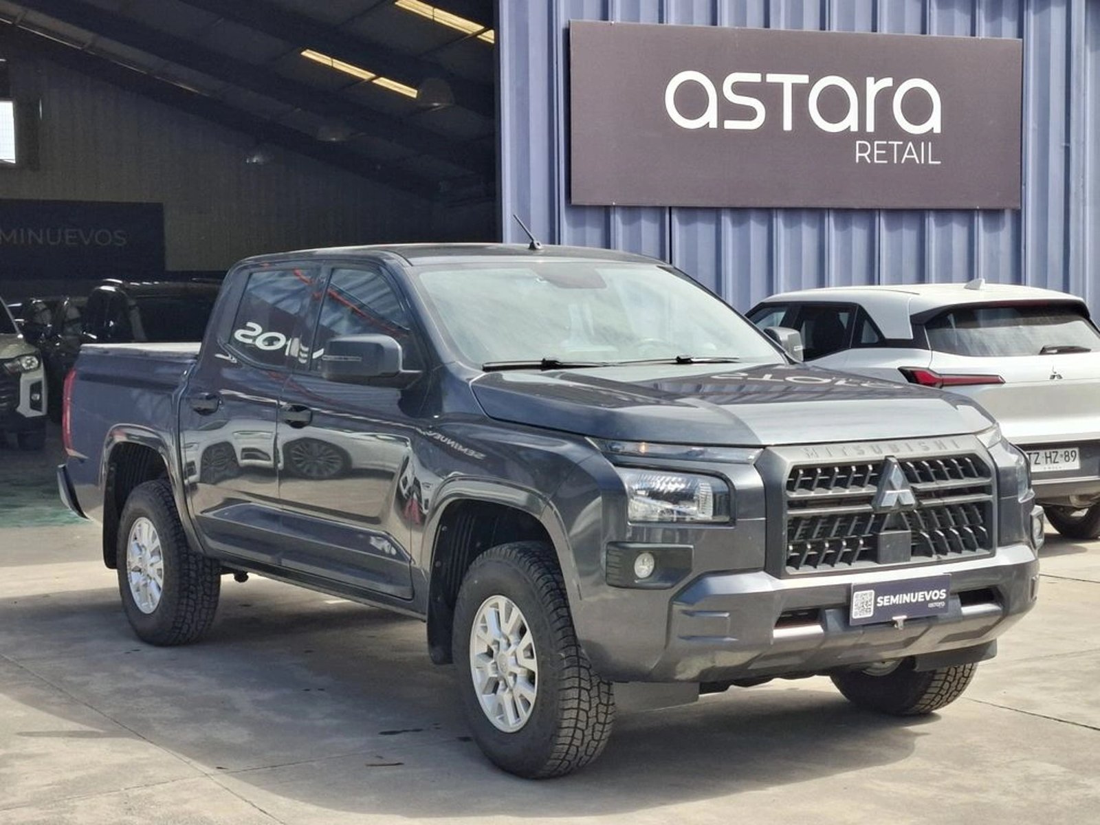 Mitsubishi L200 KATANA XRT 4X4 2.4 2024 - Foto 3 de 20
