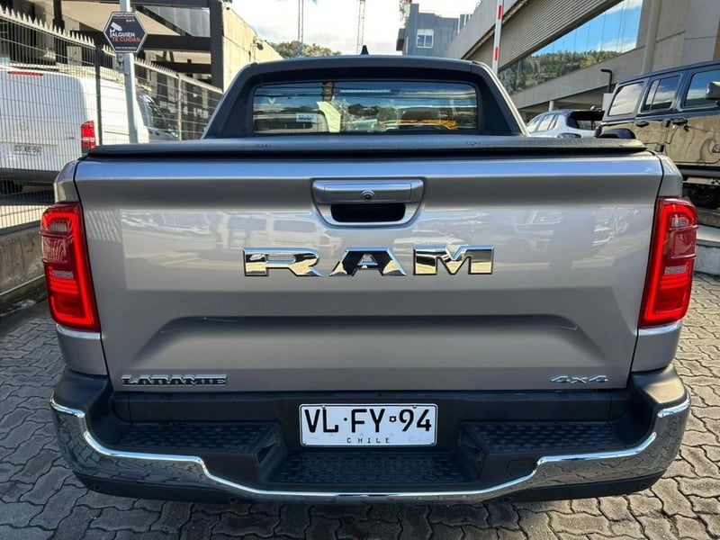 RAM RAMPAGE DS LARAMIE 4X4 2.0 AUT 2026 - Imagen 6 de 17